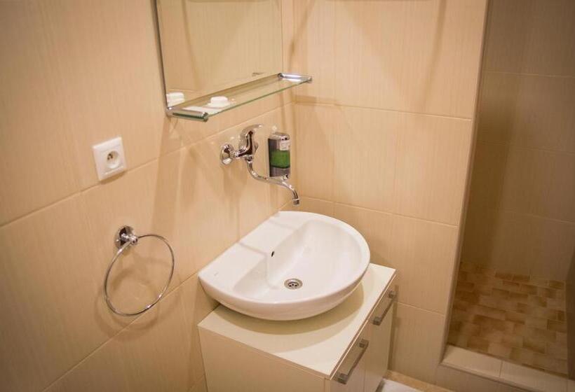 إستوديو قياسى, Bothe