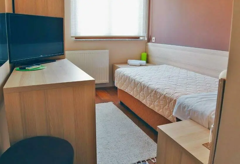 اتاق استاندارد یک نفره, Bulevar