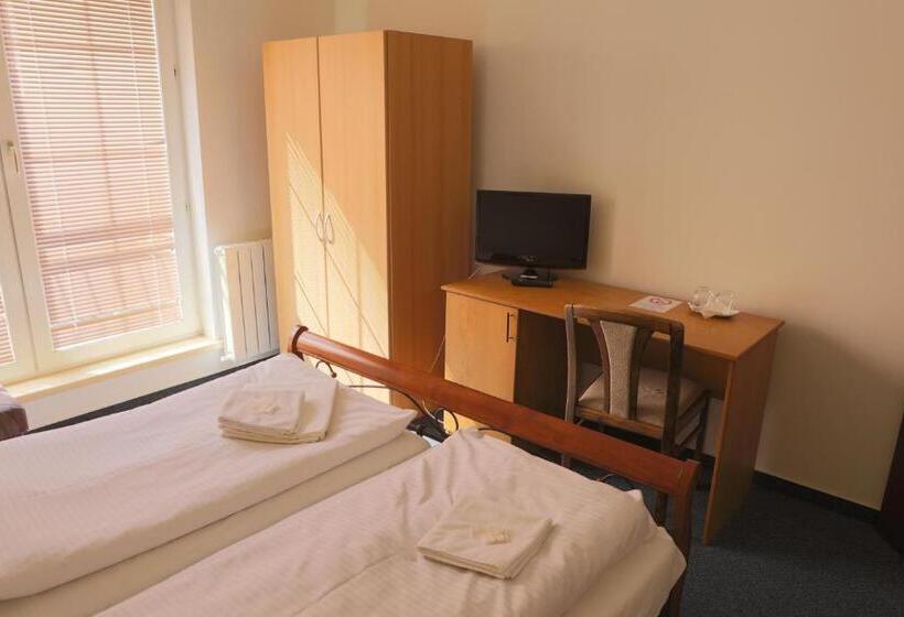 带2个卧室的套房, Diana