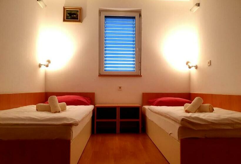 اتاق استاندارد, Galaksija Trebnje   Free Sauna Included