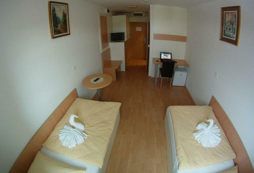 اتاق استاندارد, Galaksija Trebnje   Free Sauna Included