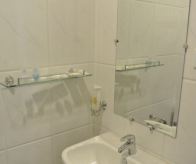 اتاق سوپریور, Platinum Tamwe