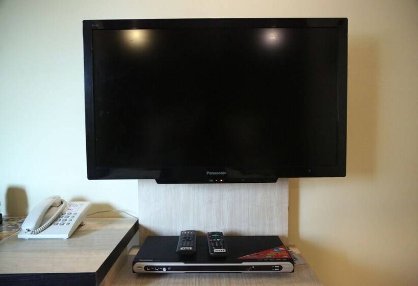 اتاق سوپریور, Platinum Tamwe