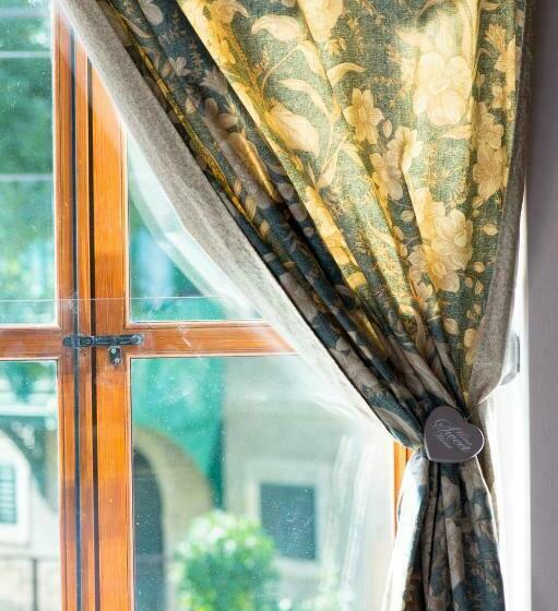 استودیوی استاندارد, Pri Mostu