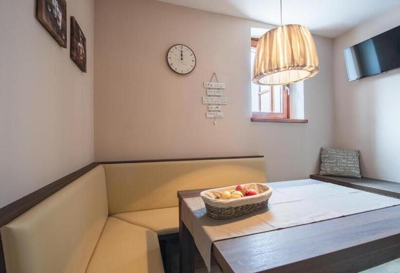 آپارتمان 1 خوابه, Pri Mostu