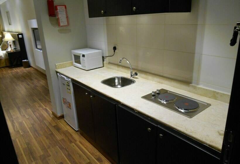 סוויטת ג'וניור, Shamaat Jeddah