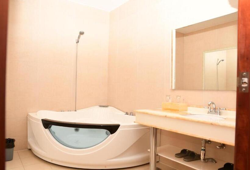 Deluxe Suite, Victoria Beach