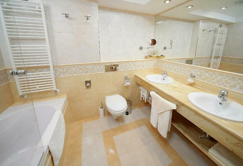 스탠다드 발코니 룸, Residence