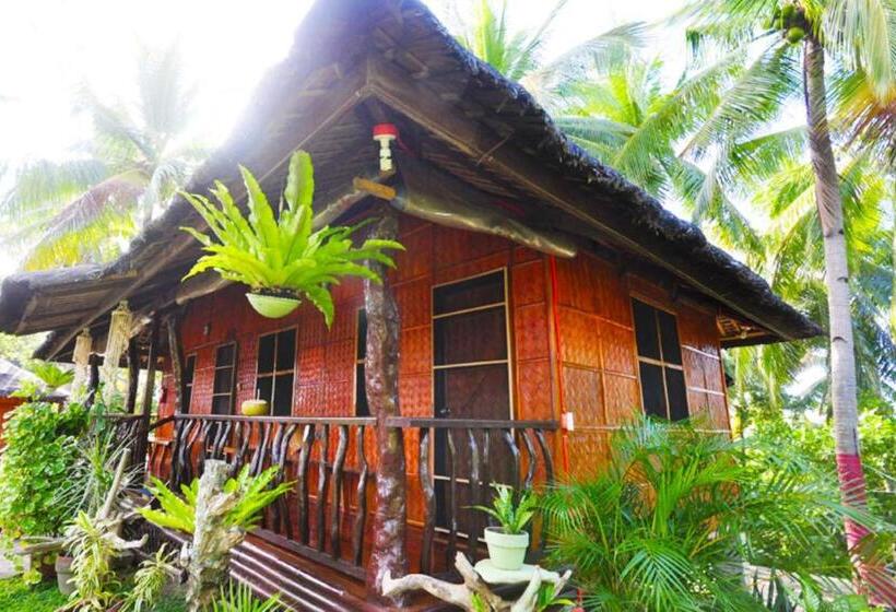 کابین, Villa De Pico Highland Beach Resort