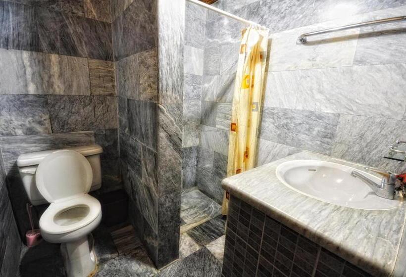 کابین, Villa De Pico Highland Beach Resort