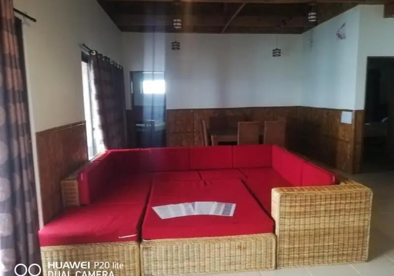 سوییت اجرایی, Villa De Pico Highland Beach Resort