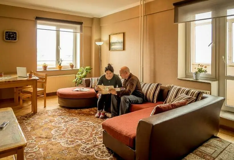 اتاق استاندارد, Zaya Hostel