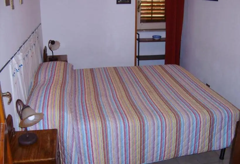 اتاق استاندارد, Bed & Breakfast 5 Di Spade