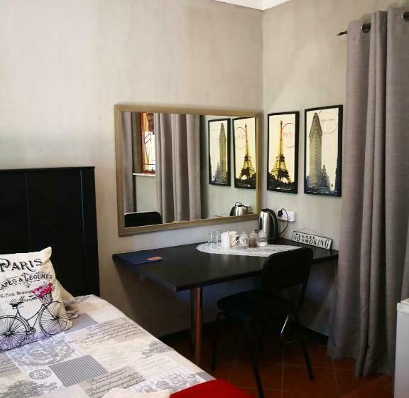 标准单人间, 3 Brothers B&b