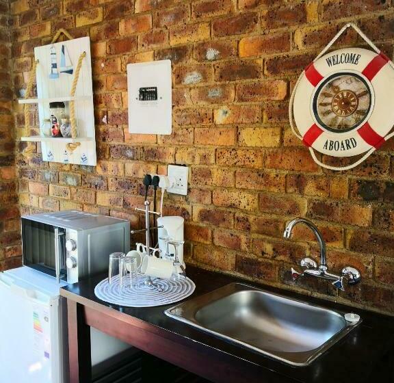 Номер Стандарт, 3 Brothers B&b