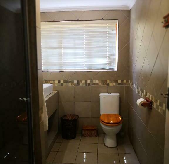 标准间, 3 Brothers B&b