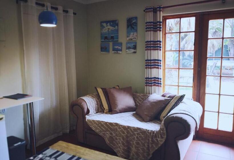 家庭间, 3 Brothers B&b