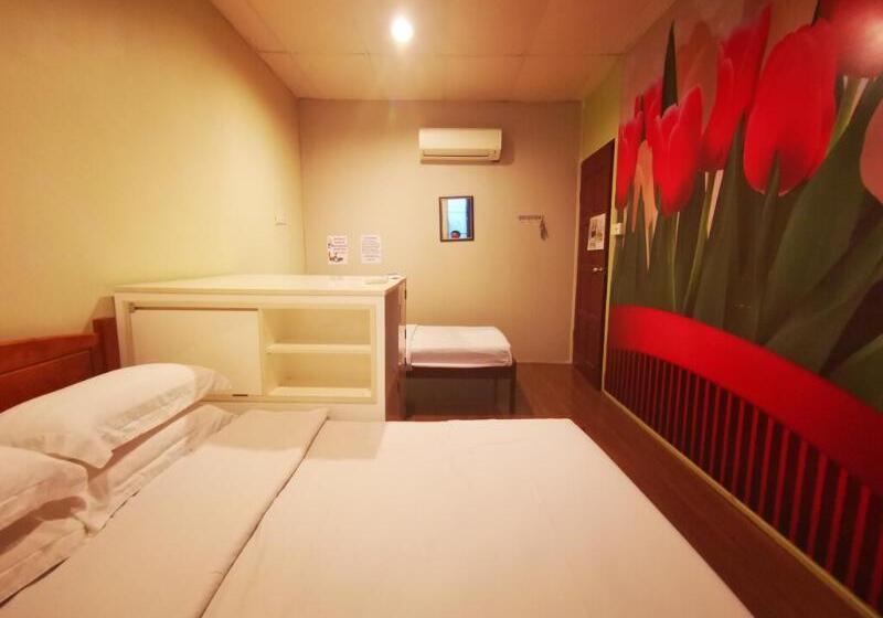 חדר משפחתי, Masada Bed And Breakfast