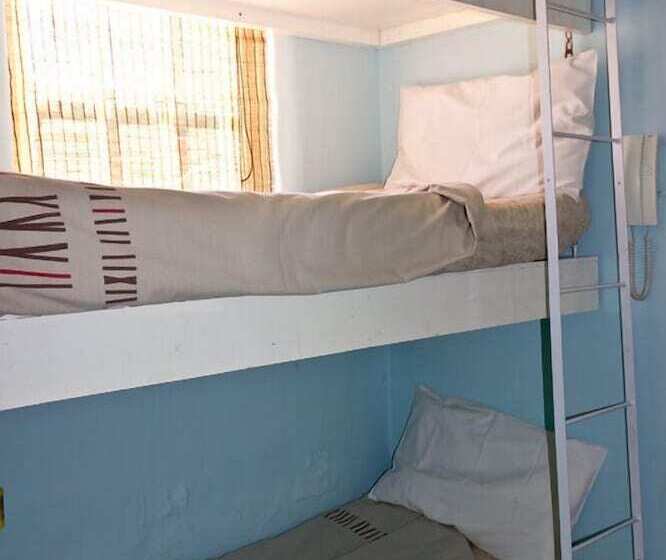 Chambre Familiale, Riverlodge Backpackers