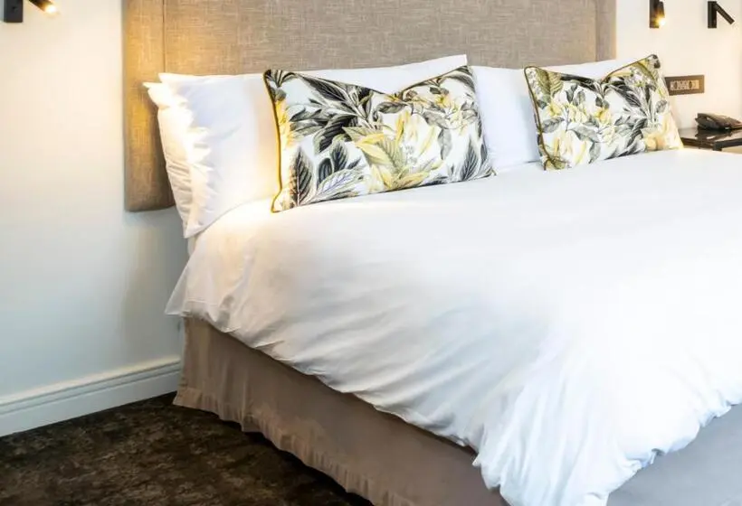 Standard-huone King-vuode, Anew Hotel Hilton Pietermaritzburg