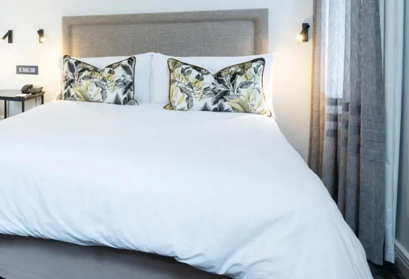 Standard-huone King-vuode, Anew Hotel Hilton Pietermaritzburg