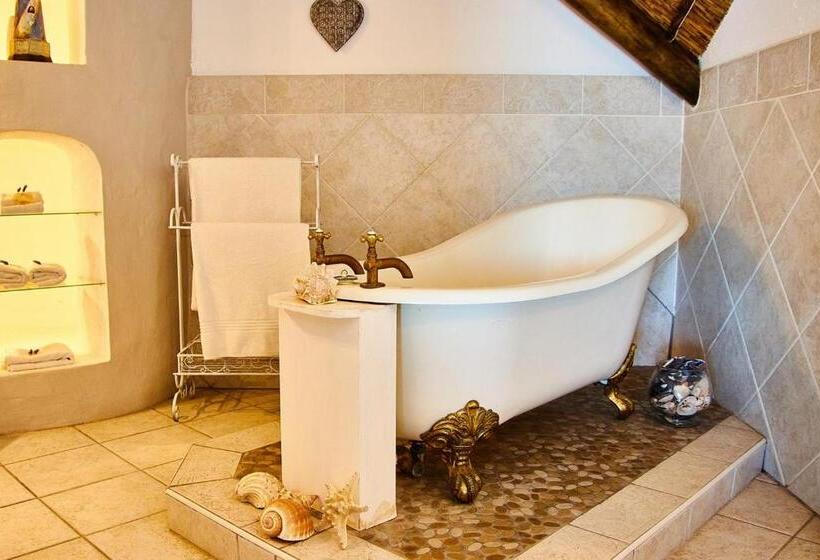 جناح, Gilcrest Place Guest House