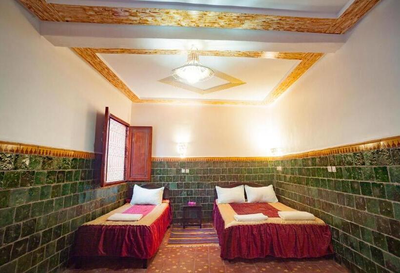 Номер Стандарт Трехместный, La Terrasse Des Delices