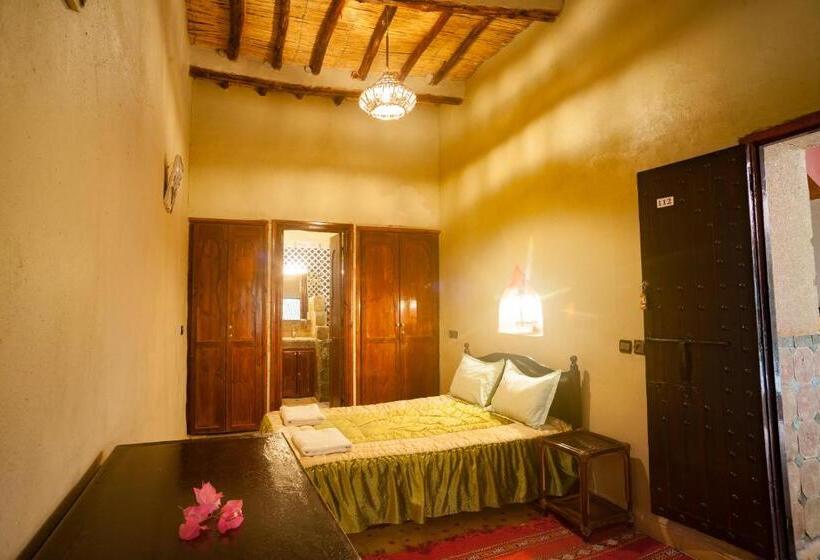 Семейный Номер, La Terrasse Des Delices