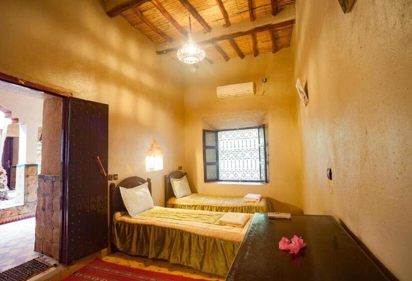 Семейный Номер, La Terrasse Des Delices