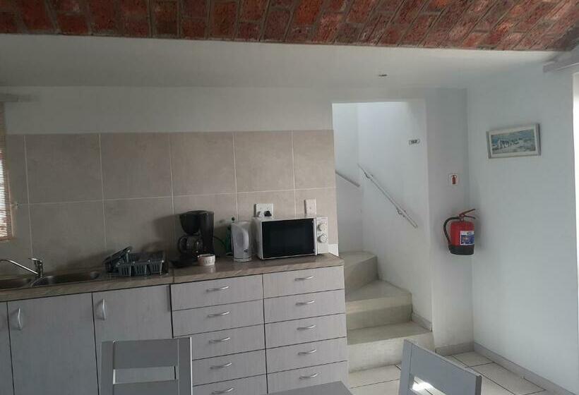 Апартаменты 1 Спальня, Paters Haven Self Catering And B&b
