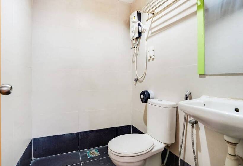 اتاق لوکس, Bjorn Boutique Hotel Taman Danau Desa