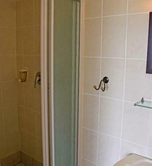 غرفة قياسية, Blougans B&b