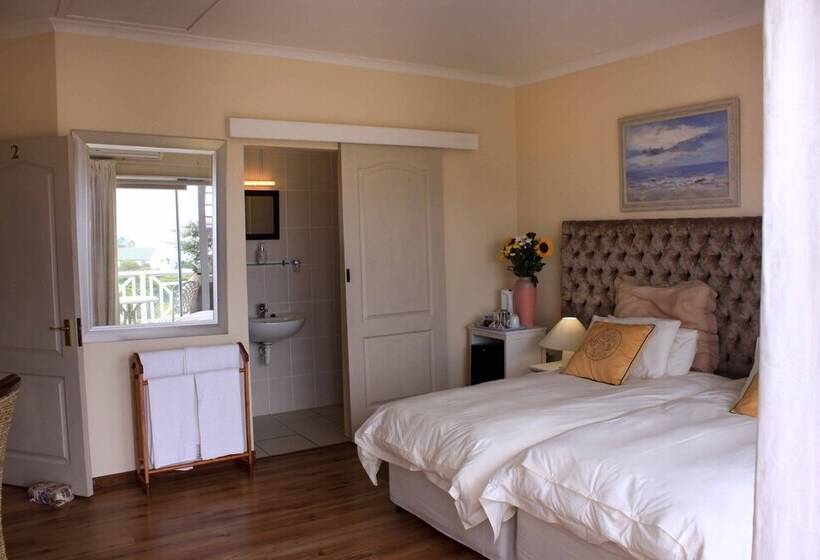 غرفة قياسية, Blougans B&b