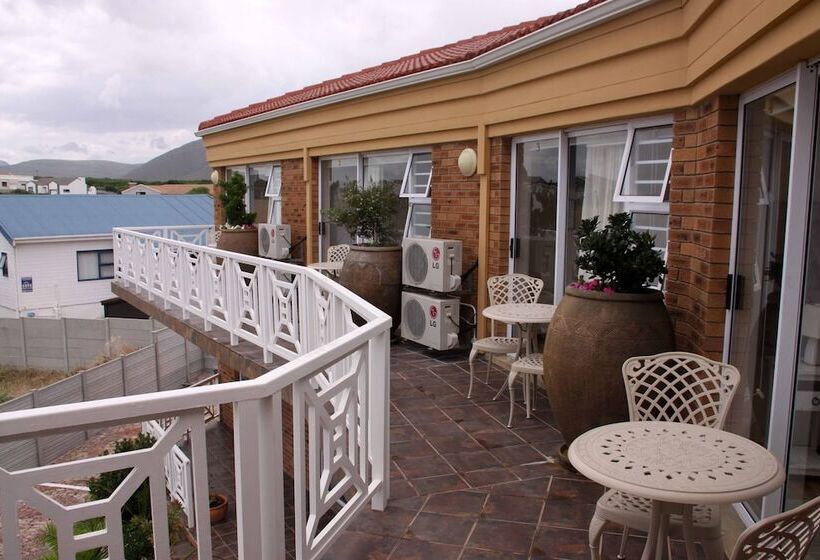 Номер Стандарт, Blougans B&b