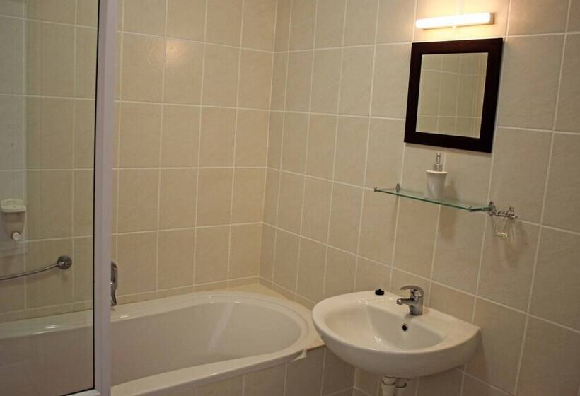 غرفة قياسية, Blougans B&b