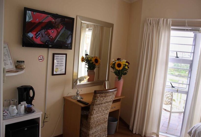 Номер Стандарт, Blougans B&b