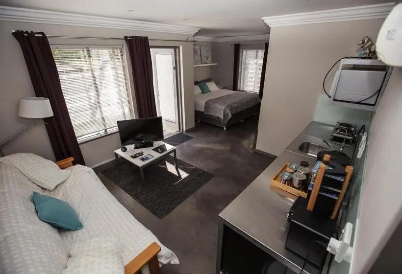 デラックススタジオ, Chapman S Peak Bed And Breakfast