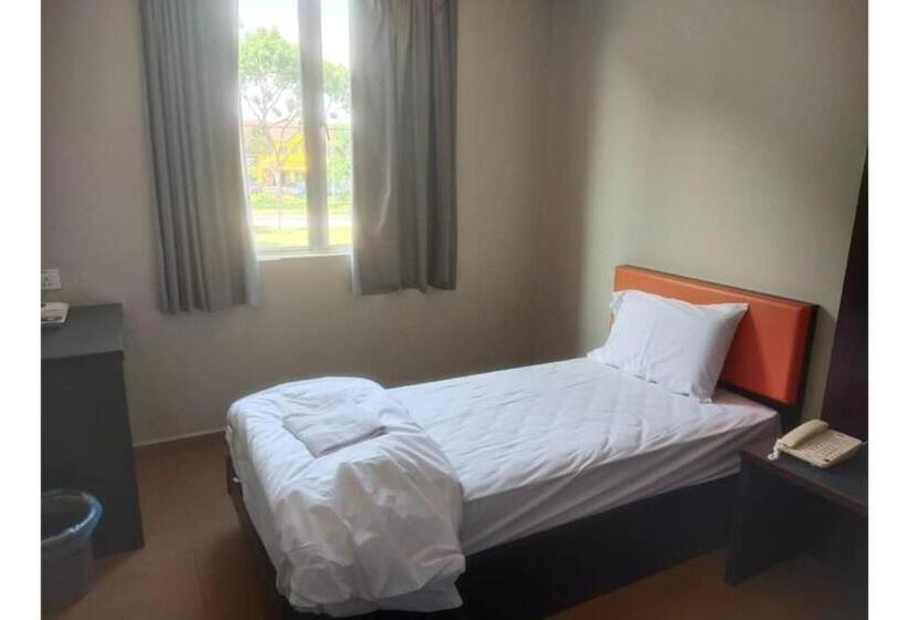 Pokój Deluxe Jednoosobowy, Jq Suria