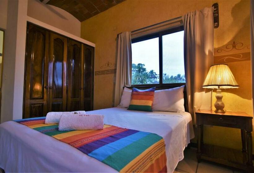 Номер Economy, Don Miguel Plaza