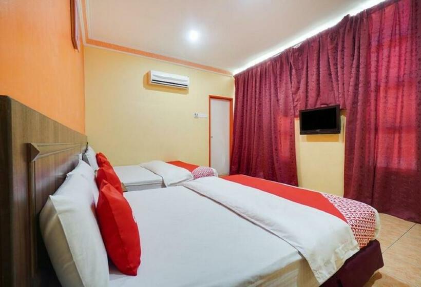 סוויטה משפחתית, Hill Times Inn