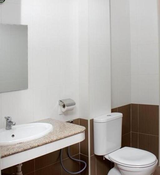 חדר סטנדרט לארבעה, Jasmine