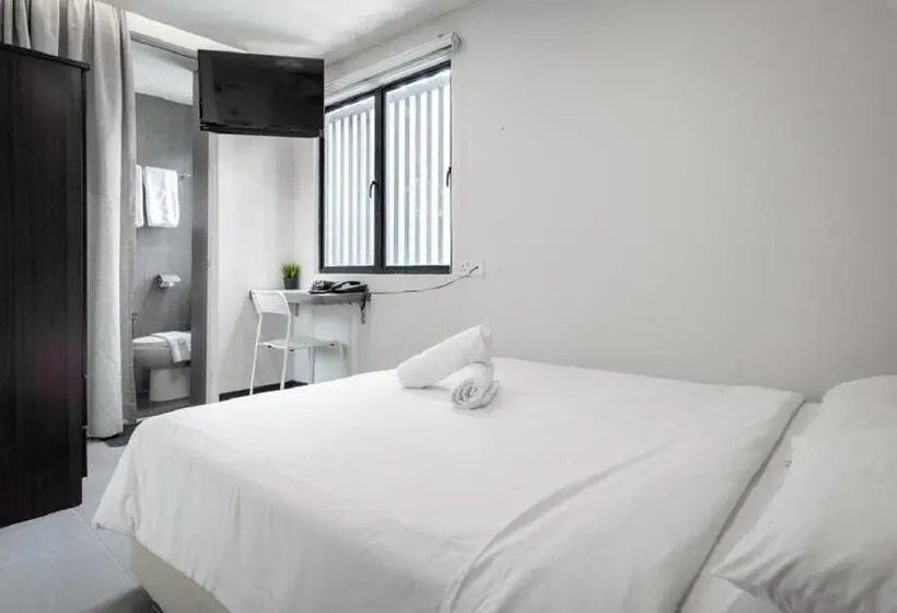 اتاق لوکس, Max Hotel Subang Jaya