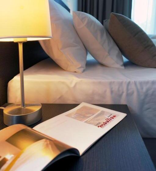 豪华房间, Mousson