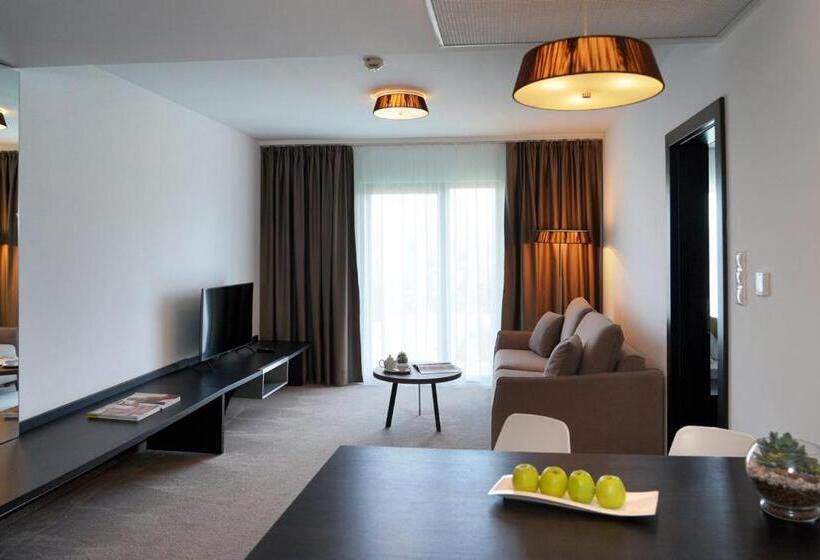 带1个卧室的公寓, Mousson