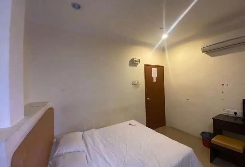 Standard Room, One Stop