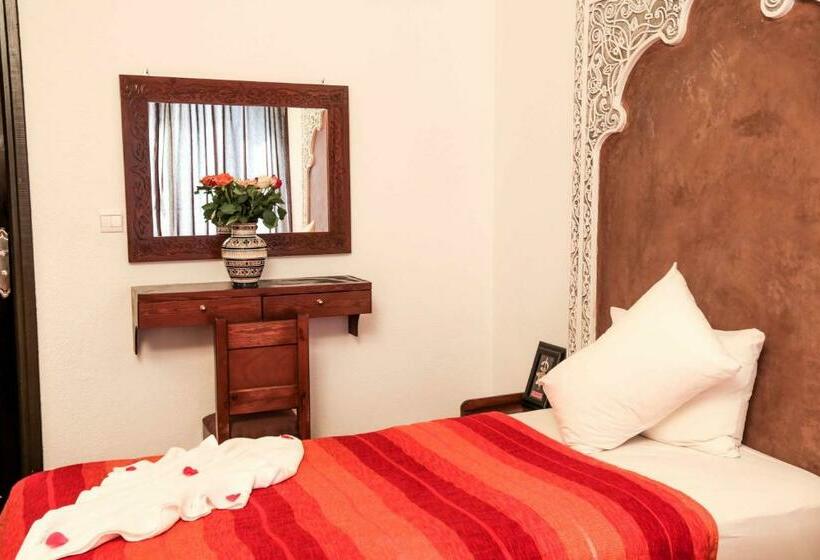 اتاق استاندارد, Riad Nakhla