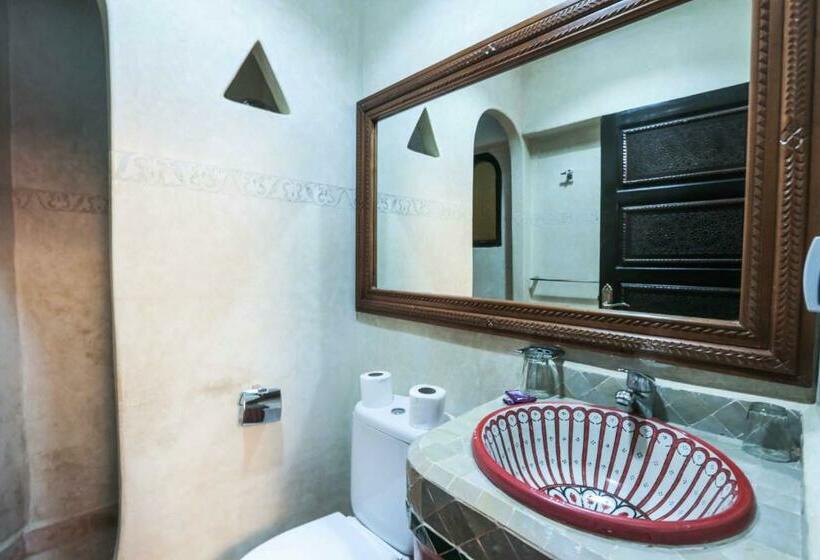 اتاق استاندارد, Riad Nakhla