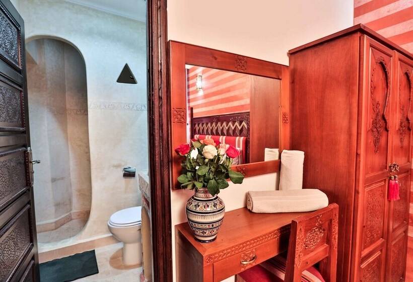 اتاق استاندارد, Riad Nakhla