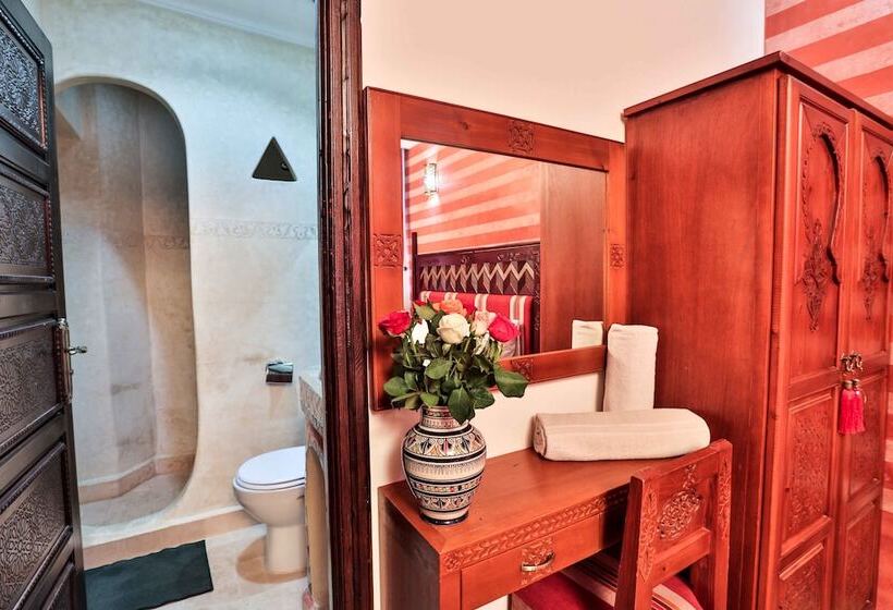 اتاق استاندارد, Riad Nakhla