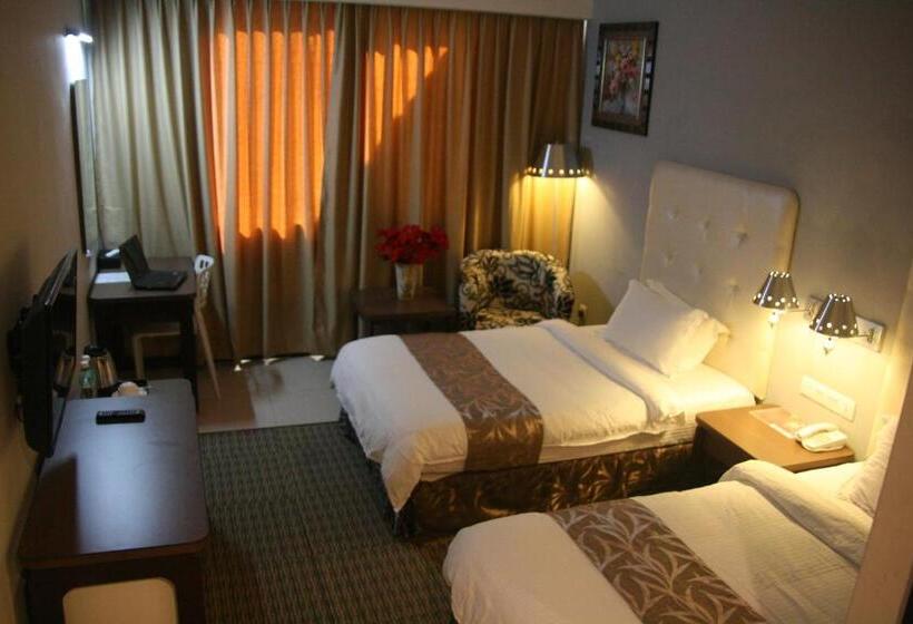 패밀리 스위트, Ritz Garden Hotel Manjung